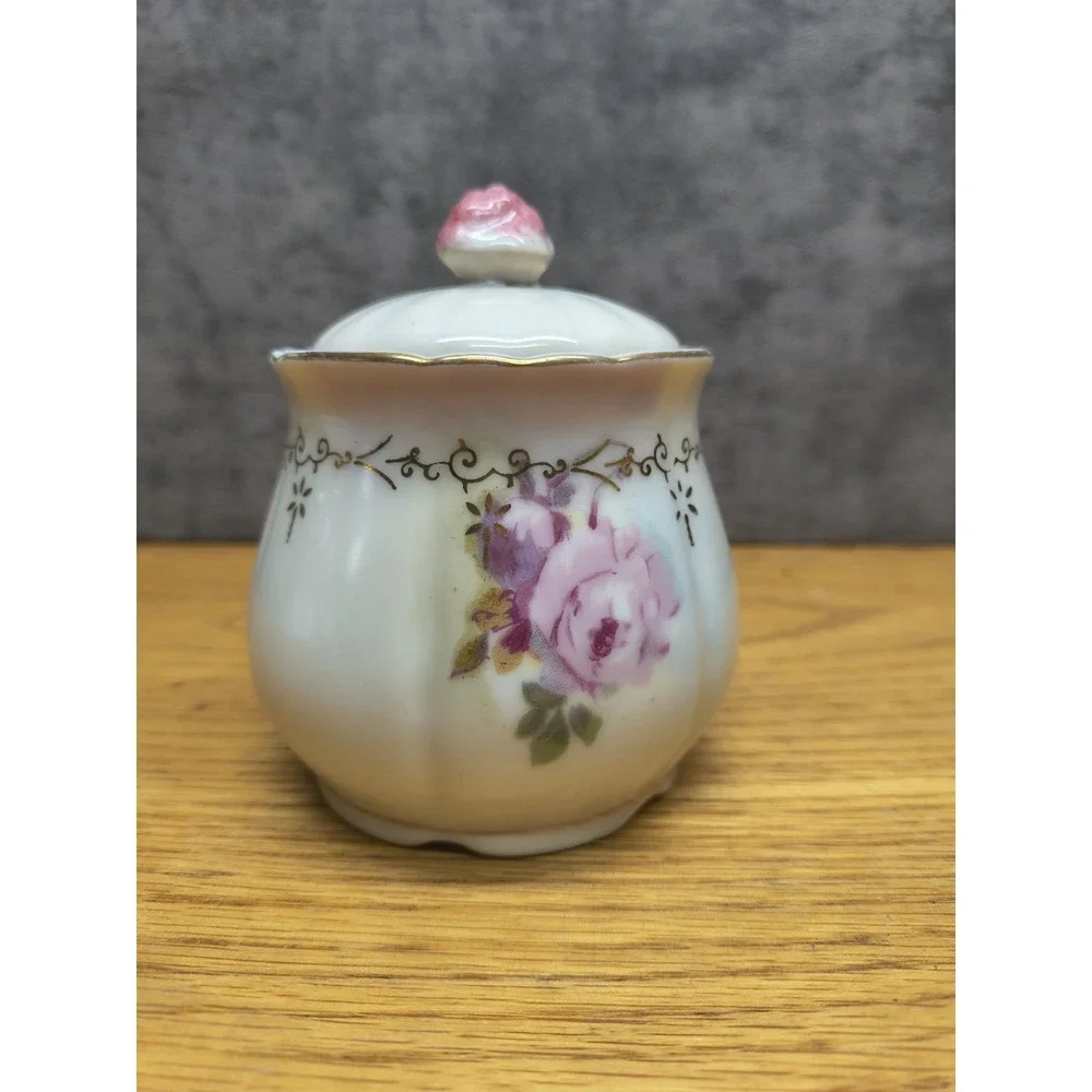 Royal Crown Chantilly Sugar‎ Bowl With Lid VTG 1937 Japan